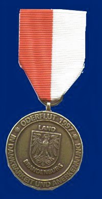 Oderflugmedaille von vorn